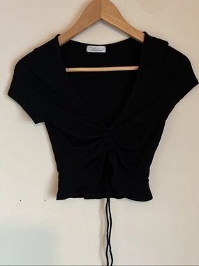 Black Ruched V-Neck Drawstring Crop Top - Unknown Brand
